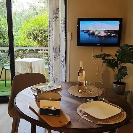 Apartment Boulouris Cosy Proche